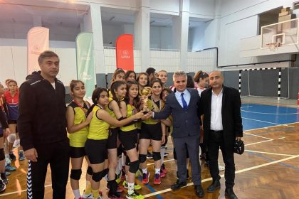 Okul Sporları Voleybol Yıldızlar