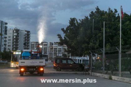 Gece Ve Gündüz Olmak Üzere 2 Vardiya İlaçlamalar Devam Ediyor