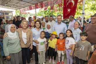 Başkan Seçer, Mezitli’de Kuzucubelen, Akarca, Fındıkpınarı, Sarılar Ve Tepeköy Mahallelerini Gezdi