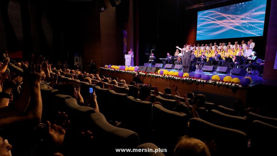 Emekli Evi Üyeleri Gönülden Sesler Korosundan ‘Mersin’de Yaz Nağmeleri’ Konseri