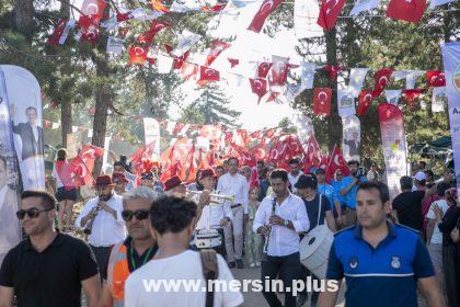 Ilk-Kez-Duzenlenen-Camliyayla-Doga-Festivali-Renkli-Goruntulere-Sahne-Oldu