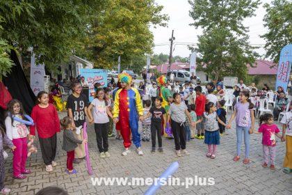 Mersinin-Dort-Bir-Yanini-Koy-Bizim-Senlik-Bizim-Etkinlikleri-Sardi