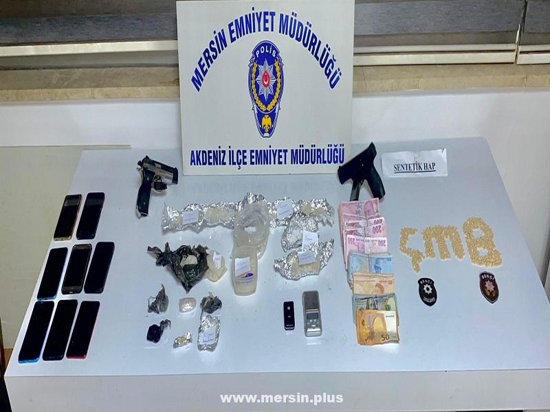 Mersin Polisi, Hız Kesmeden Hizmet Vermeye Devam Ediyor