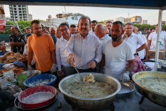 Vali Ali Hamza Pehlivan, Su Ürünleri Av Sezonunun Açılışına Katılım Gösterdi