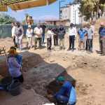 Valimiz Ali Hamza Pehlivan, Toroslar İlçesi Demirtaş Mahallesi’nde Bulunan Yumuktepe Höyüğü Kazı Alanını Ziyaret Etti, Incelemelerde Bulundu.