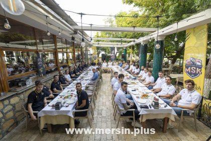 Başkan Seçer, Şampiyon Takım Msk Ile Görüştü