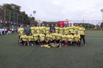 Büyükşehir Belediyesi 3. Birimler Arası Futbol Turnuvasını Açtı