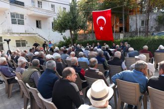 Toroslar İlçesi Bekiralan Mahallesi'Nde Vali Ali Hamza Pehlivan, Vatandaşlarımızla Buluştu.