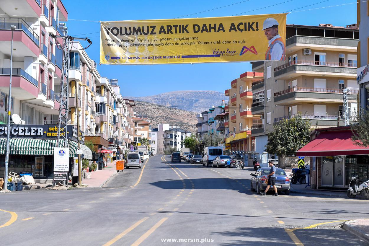 Büyükşehir Ekipleri Mersin’i İlmek İlmek Yeniden Dokuyor