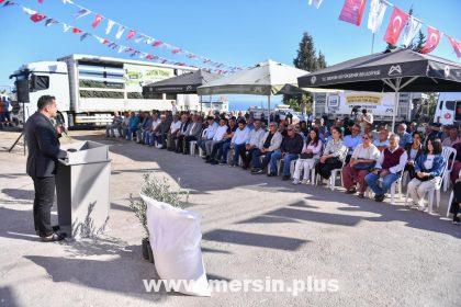 Büyükşehir, Üreticilere Destek Olmaya Devam Ediyor