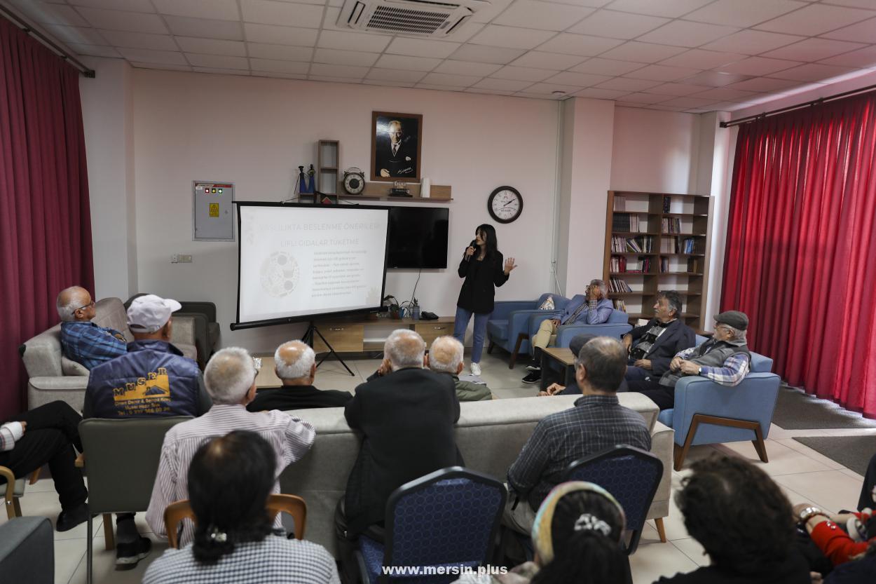 Büyükşehir’den Emeklilere ‘İleri Yaşta Beslenme’ Eğitimi