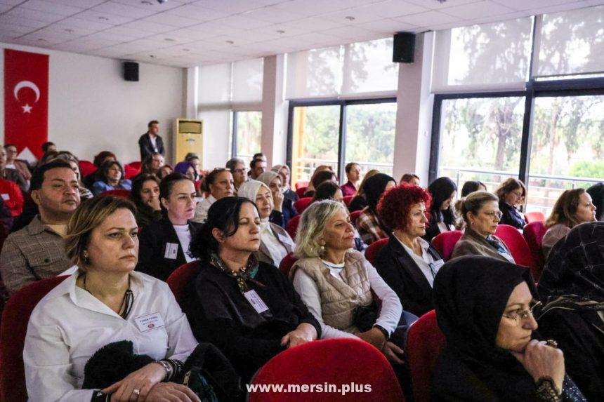 Hayat Boyu Öğrenme Genel Müdürlüğü Tarafından 'Tasarımda Araştırma, Fikir Geliştirme Ve Portfolyo Oluşturma Süreçleri Kursu' Açılış Programı Yapıldı