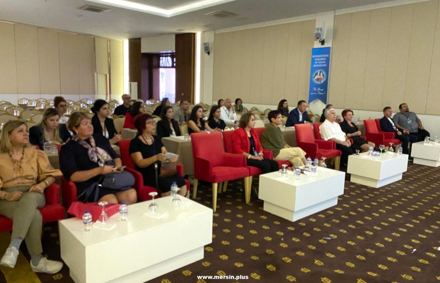 Üniversitemiz Öncülüğünde Marmaris'Te 5. Uluslararası Gençlik Araştırmaları Kongresi Gerçekleştirildi