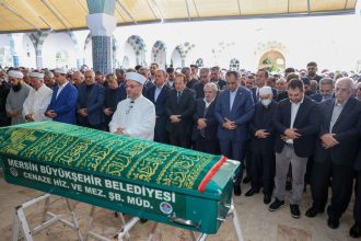 Vali Ali Hamza Pehlivan, Şerafettin Memiş'In Cenaze Törenine Katılım Gösterdi