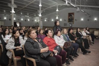 Mersin Kent Konseyi, 'Meme Kanserinde Erken Teşhis' Eğitimi Düzenledi