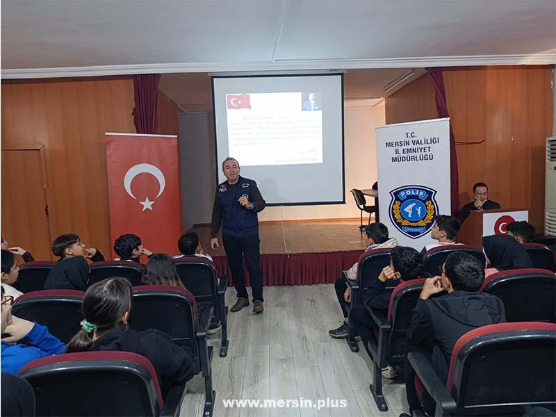 Mersin polisi, Ömürlerinin Ömrü İçin Eğitim Çalışmalarını Sürdürüyor