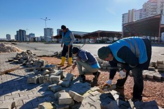 Silifke Belediyesi, Parke Yenileme ve Düzenleme Faaliyetlerine Devam Ediyor