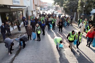 &Quot;Temizlik Kampanyası Adresi: Bugün Çay Mahallesi!&Quot;